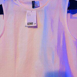 H&M CREAM COLORED SLEEVELESS CROP TOP, SIZE XL